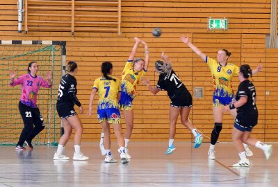 Marienbergs Oberliga-Handballerinnen feiern nächsten Kantersieg - Auch in der Abwehr wussten die HSV-Damen zu überzeugen. Foto: Andreas Bauer