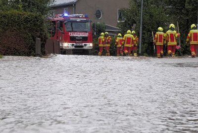 Massive Niederschläge sorgen für Überschwemmungen in Lichtenberg - Massive Niederschläge sorgen für Überschwemmungen in Lichtenberg. Foto: Bernd März