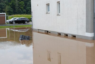 Mehrere Feuerwehreinsätze nach Unwetterlage in Colditz - Die Lage bleibt weiterhin angespannt. Foto: Christian Grube