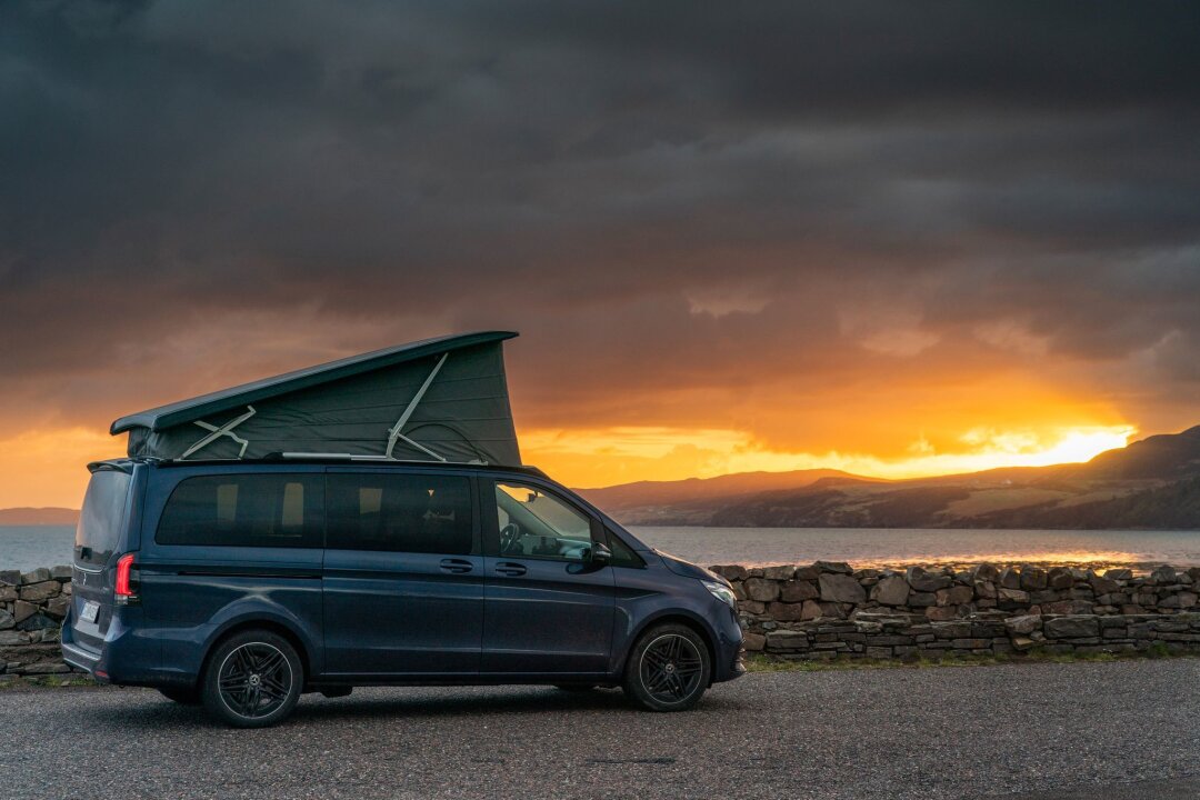 Mercedes Marco Polo: Vom Lieferwagen zum Life-Style-Camper - Unterwegs zu Hause: Hier ist's schön, hier schlafe ich - das dürfte die Idealvorstellung vieler Fans von Campern wie dem Marco Polo von Mercedes sein.