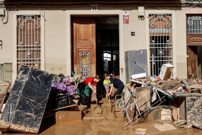 Mindestens 158 Tote bei Unwettern in Spanien - Die Zahl der Todesopfer steigt und steigt.