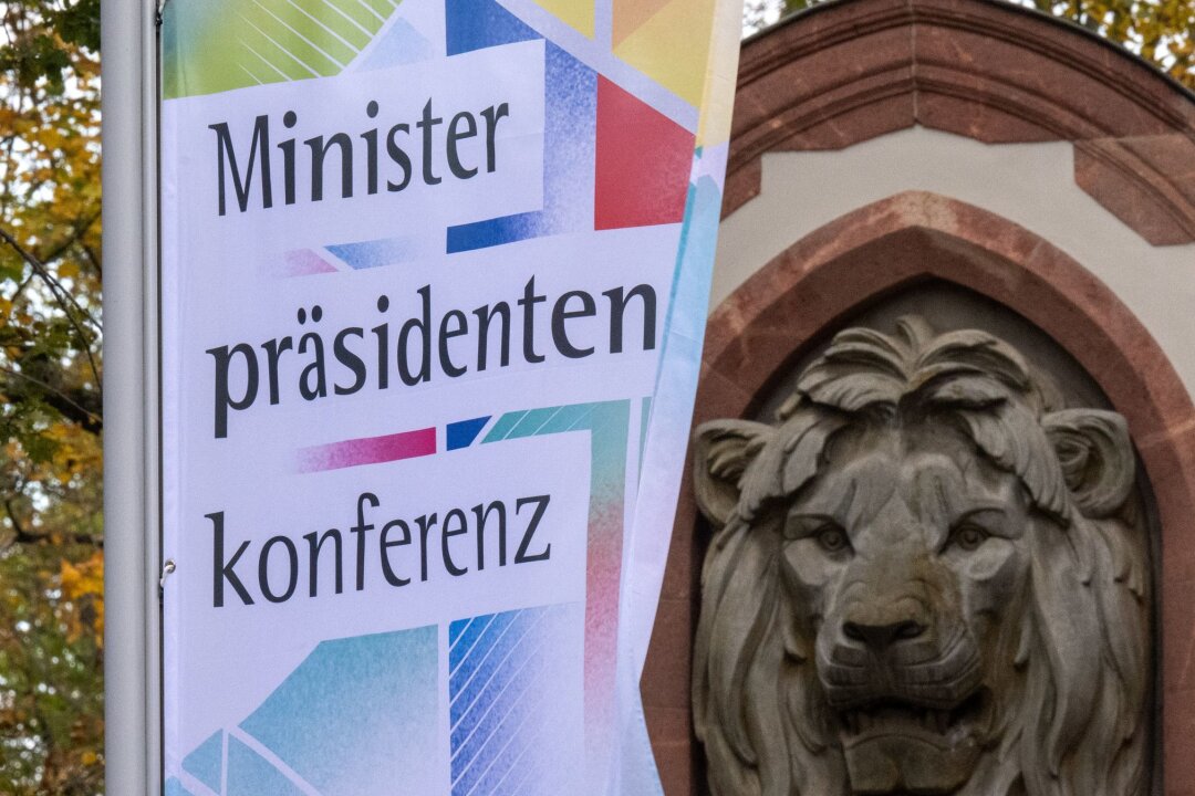 Ministerpräsidenten beraten zu Migration und Rundfunk - Die Regierungschefs der Länder kommen regelmäßig zu Beratungen zusammen - diesmal in Leipzig.