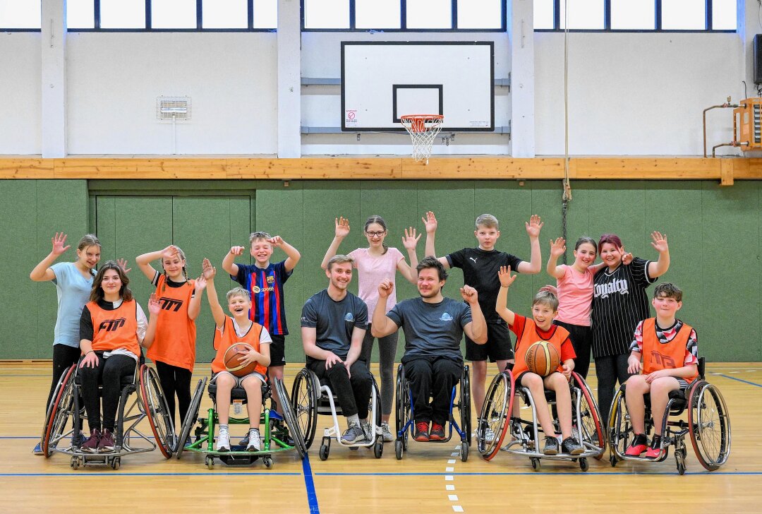 Mit Handicap Schule machen: Das ist einmalig in Sachsen! - "RB macht Schule" war unter anderem zu Gast in der Jakobus-Oberschule in Mülsen St. Niclas. Foto: Verein