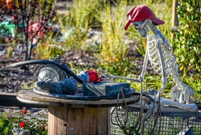 Mitten in den Herbstferien: Karls Erlebnis-Dorf wächst weiter und hat große Pläne - Der "Grusel-Oktober" begeistert die Besucher mit schaurigen Leckereien und Halloween-Deko. Foto: EHL Media/Dietmar Thomas