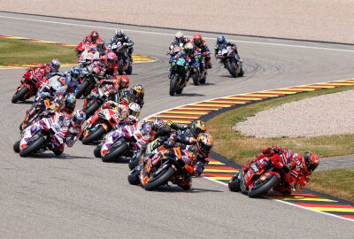 Motorrad Grand Prix auf dem Sachsenring: Wirtschaftsmotor für eine ganze Region -  Vom 5. bis 7. Juli treten die MotoGP-Stars dieses Jahr am Sachsenring an. Foto: ADAC/HochZwei