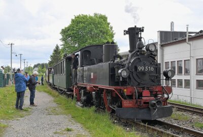 Museumbahn Schönheide steht unter Dampf - Die Museumsbahn Schönheide steht über Pfingsten unter Dampf. Foto: Ralf Wendland