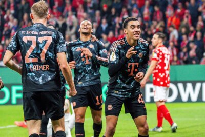 Musiala-Gala in Mainz: Bayern locker im Pokal-Achtelfinale - Jamal Musiala durfte beim Bayern-Sieg in Mainz dreimal jubeln.