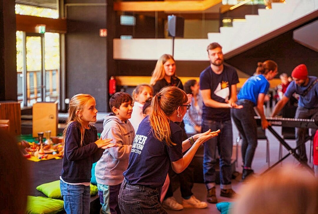 Musik für alle: Neues Community-Projekt in Chemnitz fördert Künstler - Ab Januar 2025 wird es in Chemnitz ein neues Projekt geben, das Musik für alle zugänglich machen möchte. Foto: Anna Marx