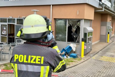 Die Polizei hat die Ermittlungen zur Brandursache aufgenommen. Foto: Daniel Unger