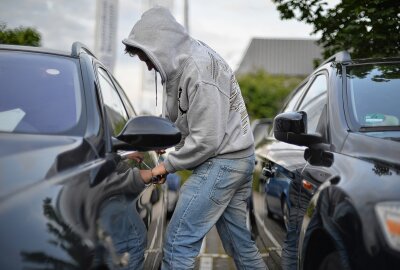 Nächtliche PKW-Diebstähle in Chemnitz: Polizei stellt mehrere Täter - Symbolbild. Foto: Polizeiliche Kriminalprävention der Länder und des Bundes