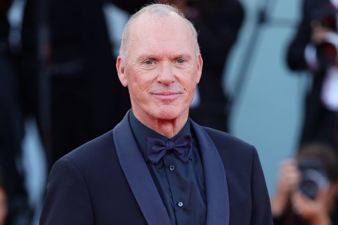 Namensänderung: Michael Keaton will endlich auch Michael Douglas heißen - Michael Keaton möchte zukünftig Michael Keaton Douglas heißen. 