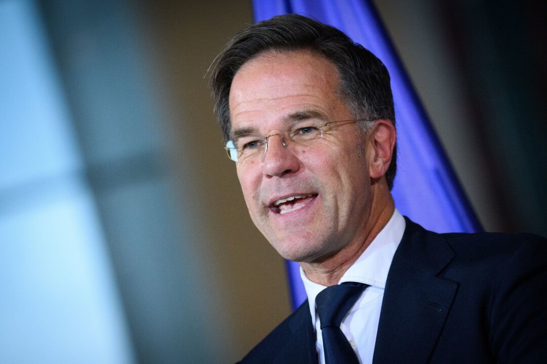 Nato-Generalsekretär gibt sich nach Trumps Wahlsieg gelassen - Keine Angst vor Donald Trump? Nato-Generalsekretär Mark Rutte gibt sich nach dem Wahlsieg des Republikaners gelassen. (Archivbild)