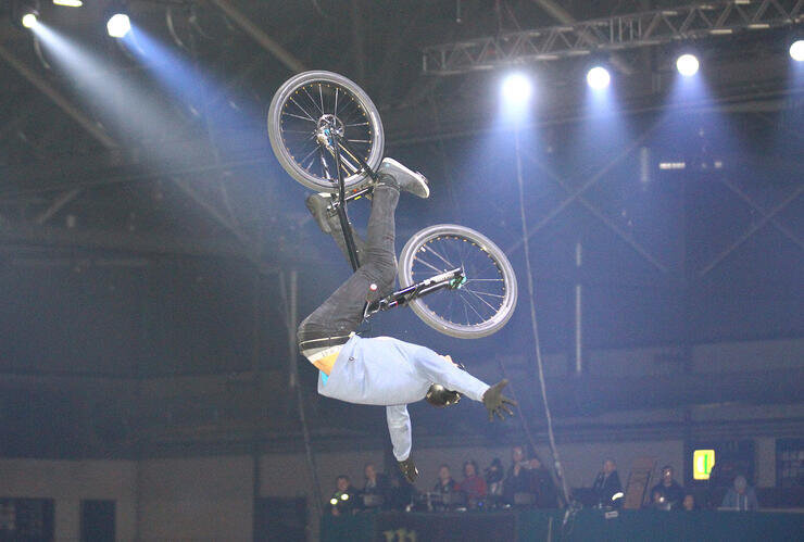 Nervenkitzel unterm Hallendach: Neues Sport-Event in Chemnitz - Erstmalig findet am 23. November in der Messe Chemnitz das neue Freestyle Event "Stunt it!" statt. Foto: Thorsten Horn