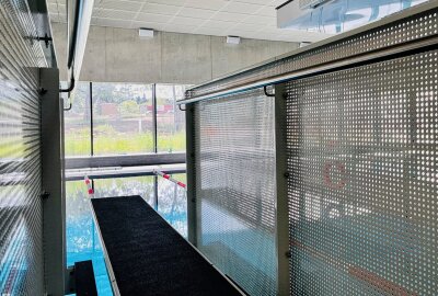 Neuer Schwimmsportkomplex geht nach den Ferien in Betrieb - Der Blick vom Sprungturm. Foto: Rico Hinkel