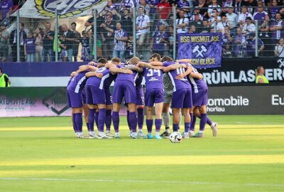 Neuer Tabellenführer: FC Erzgebirge Aue gewinnt Sachsenderby - Der FC Erzgebirge Aue kommt aus den Festspielwochen gar nicht mehr heraus.Foto: Alexander Gerber