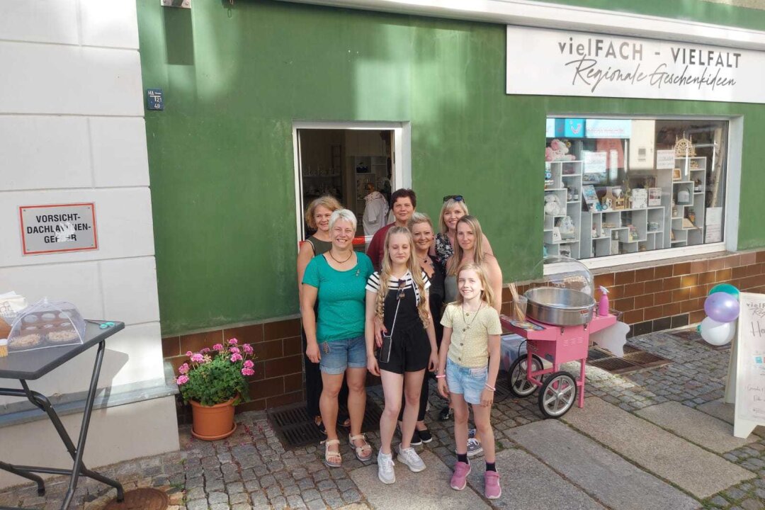 Neueröffnung im Erzgebirge: Regional einkaufen in Stollberg - Neuer Fachmietladen am Markt - Am Markt in Stollberg eröffnet ein neuer Fachmietladen.