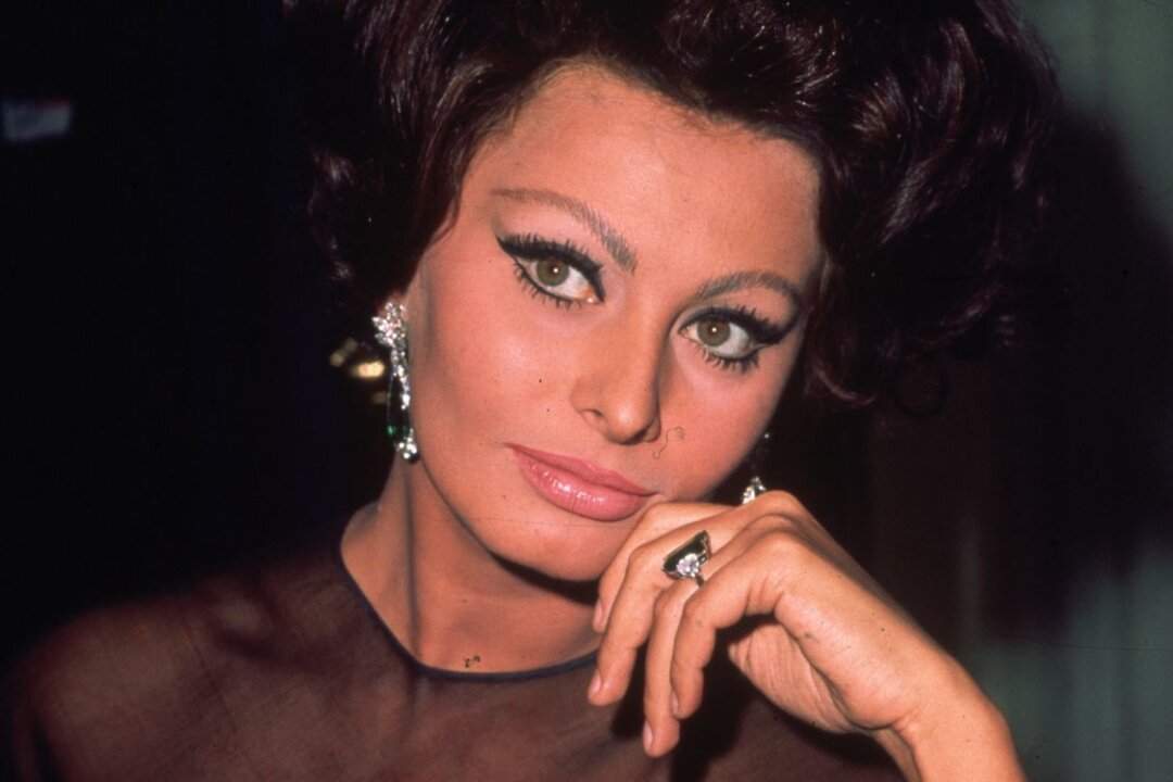 "Nicht hübscher als andere - nur anders" - Sophia Loren ist eine der größten Hollywood-Diven des 20. Jahrhunderts. Am Freitag, 20. September, feiert sie ihren 90. Geburtstag.