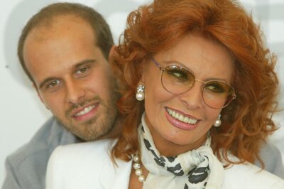 "Nicht hübscher als andere - nur anders" - Eduardo Ponti ist Regisseur und drehte vor wenigen Jahren den Film "La vita davanti a sé", in dem seine Mutter Sophia Loren eine Hauptrolle spielt. 