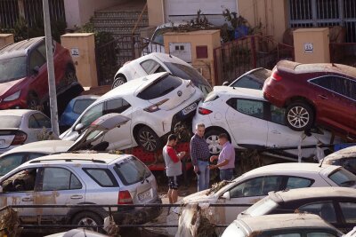 "Niemand kommt" - Unmut in Spanien nach den Unwettern - Nach den Unwettern herrscht Chaos und Verzweiflung