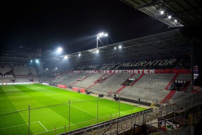 Novum im Profifußball: FC St. Pauli startet Genossenschaft - Der FC St. Pauli geht einen im deutschen Profifußball bislang einmaligen Weg. 