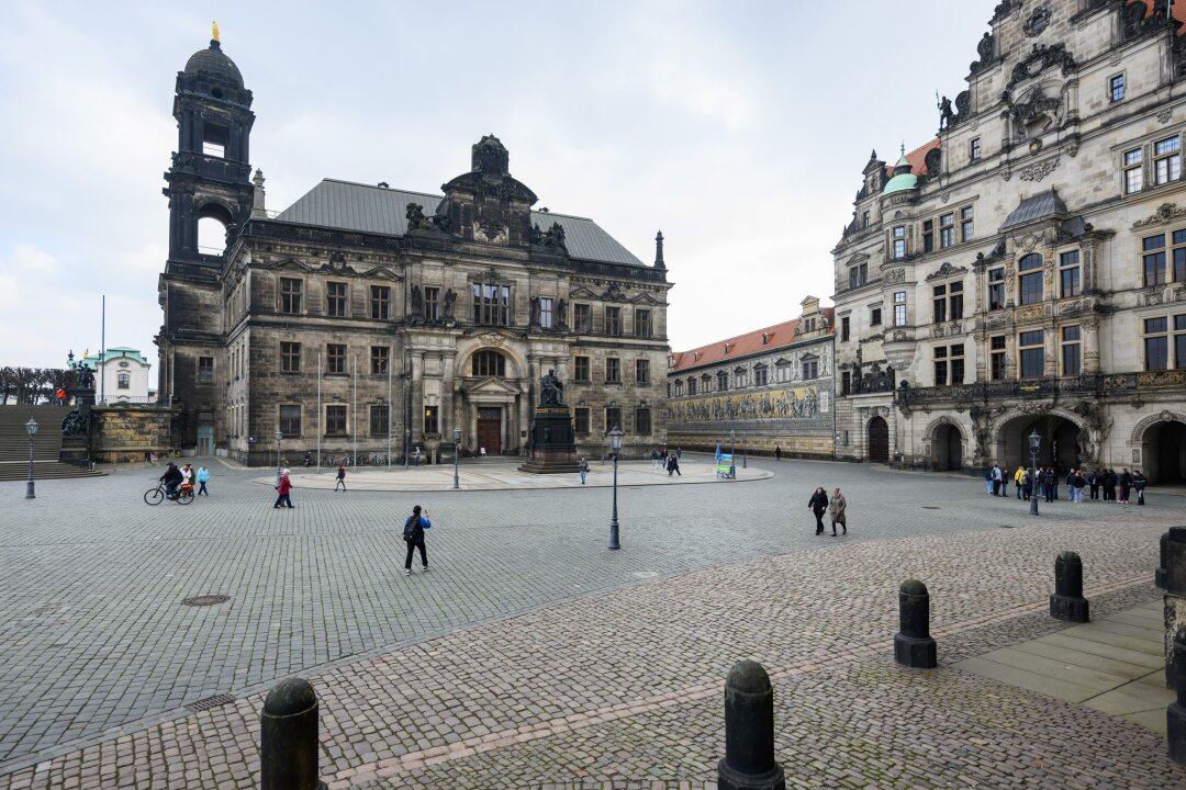 NSU-Unterstützerin - Keine Hauptverhandlung vor OLG Dresden - Das Oberlandesgericht Dresden hat die Eröffnung eines Hauptverfahrens gegen eine Zschäpe-Vertraute wegen Unterstützung einer terroristischen Vereinigung abgelehnt (Archivbild).