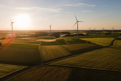 Ökostromtarife: Kommt's wirklich nachhaltig aus der Dose? - Kommt der Strom aus der eigenen Steckdose wirklich aus erneuerbaren Energien? Das lässt sich selbst für Kunden eines Ökostromtarifs nicht sicher sagen.