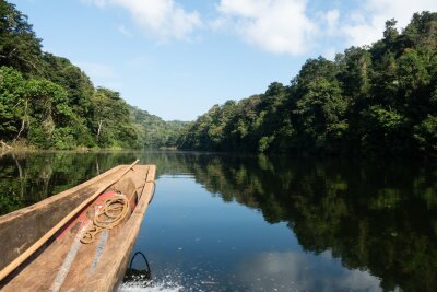 Panama: Wie der Tourismus ein Dorf der Emberá rettet - Der Fluss Chagres hat dem Nationalpark Chagres seinen Namen gegeben.