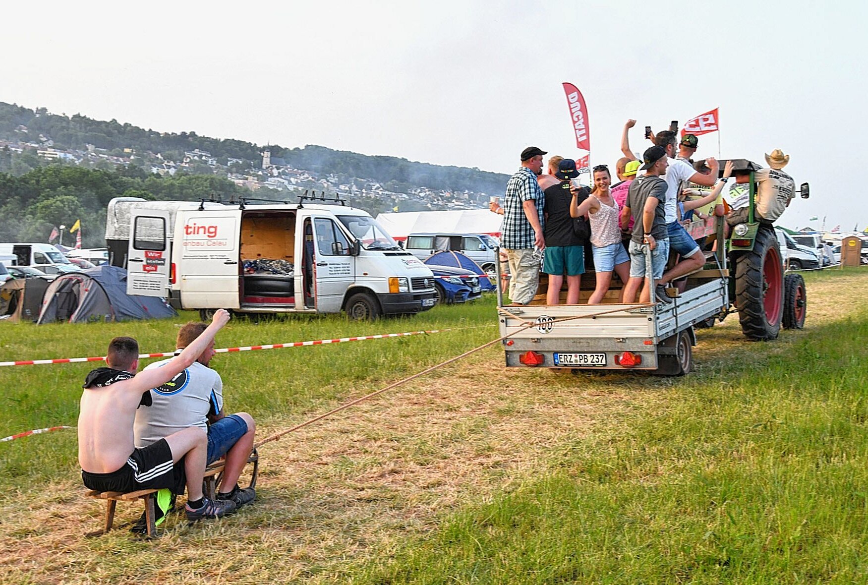 Partymeile: Der Ankerberg Gehört Zur MotoGP Auf Dem Sachsenring Wie Das ...