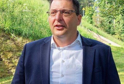 "Platz für Neuansiedlungen, innovative Ideen": Industriebrache im Vogtland revitalisiert - Landrat Thomas Hennig. Foto: Karsten Repert/Archiv