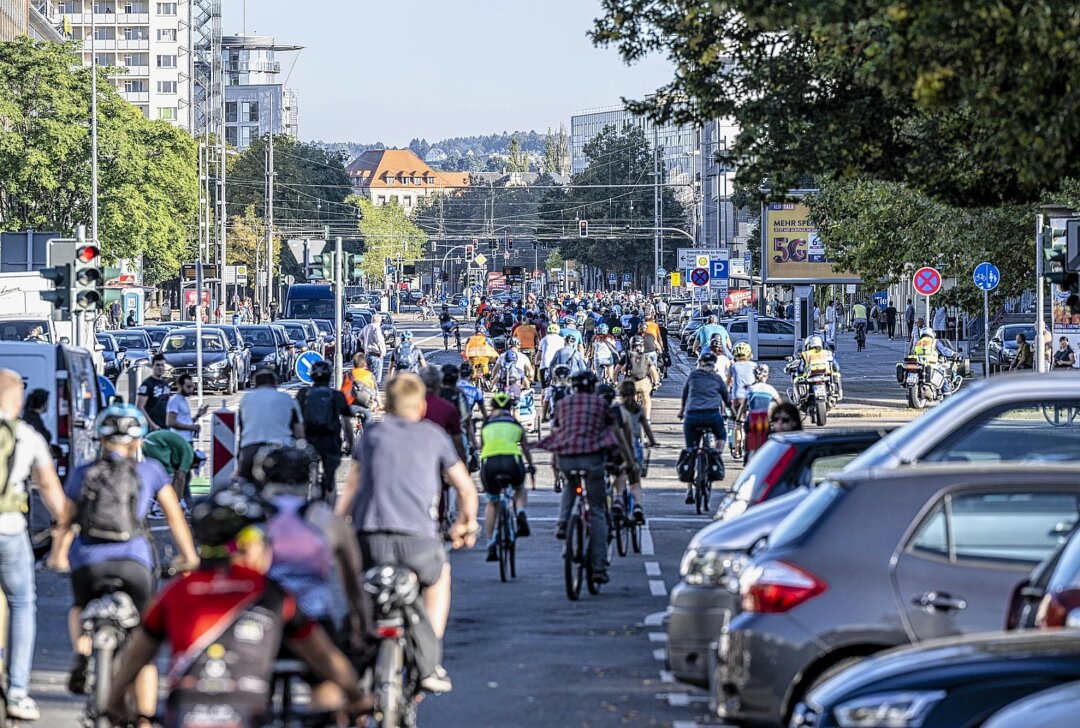 Plötzlich weniger Autos in der Chemnitzer City? Das könnte der Grund sein - Bis zum 22. September ist Chemnitz Teil der Fahrradkampagne "Stadtradeln". Foto: Ralph Kunz