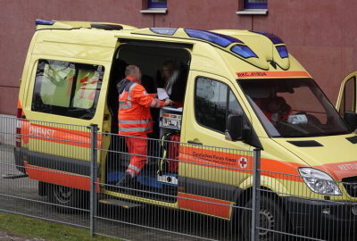 Polizeieinsatz an Oberschule:  Schüler durch Pfefferspray verletzt - Sieben Schüler wurden durch Pfefferspray leicht verletzt.