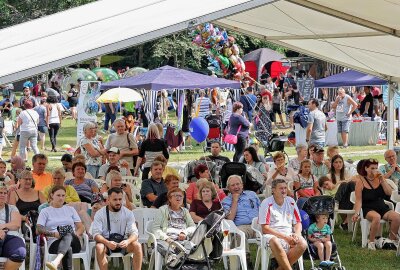 Positive Bilanz: Mehr als 1200 Besucher bei Familienfest im Gründelpark - Mehr als 1200 Besucher waren zum Familienparkfest in Glauchau, wo der Kultursommer noch weitergeht. Foto:Andreas Kretschel