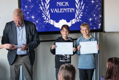 Preisverleihung in Freiberg: Schülerprojekte zur Montanregion Erzgebirge ausgezeichnet - Platz 2 für Nick und Valentin. Foto: Renate Fischer