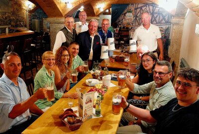 Probeanstich erfolgreich: Alle sind bereit für die 3. Sternquell Wiesn - Impressionen vom Probeanstich. Foto: Karsten Repert