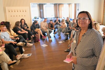 Psychische Gesundheit im Fokus: Rückblick auf den Kopfvitamin-Tagung in Schneeberg - Beim Fachtag hat es verschiedene Workshops gegeben - einen davon hat Dipl. med. Cornelia Stefan vom HBK Zwickau geleitet. Foto: Ralf Wendland