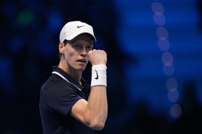 Publikumsliebling Sinner spielt um Titel bei Saisonfinale - Publikumsliebling Jannik Sinner geht als Favorit in das Endspiel der ATP Finals gegen Taylor Fritz.