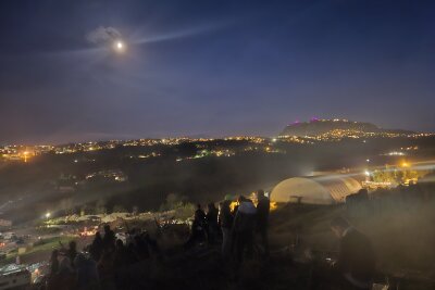 Unsere Sicht am Samstagabend auf die Strecke. Foto: privat 