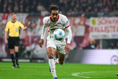 RB-Lazarett füllt sich: Poulsen, Bitshiabu, Elmas verletzt - Auf Yussuf Poulsen muss RB Leipzig wochenlang verzichten.