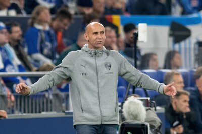 Regionalligist Kassel holt früheren Bundesliga-Trainer - Hilft in seiner Heimatstadt Kassel aus: Der frühere Erst- und Zweitliga-Trainer André Schubert.