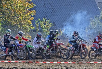 Rennaction in Zumroda: Impressionen vom 5. Stoppelcrossrennen - Impressionen vom 5. Stoppelcross-Rennen in Zumroda. Foto: Andreas Kretschel