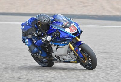 Rennreigen auf dem Sachsenring eröffnet - Sturzpech für Marvin Siebdrath. Foto: Thorsten Horn