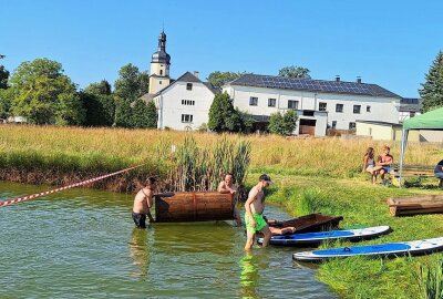 Reuther Lumpen siegen beim Sautrogrennen - Einige Reuther Teams mischen beim Gauwettbewerb in Stelzen jedes Jahr kräftig mit. Foto: Simone Zeh