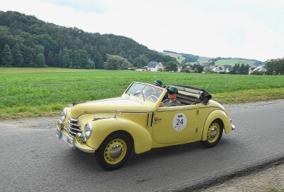 Sachsen Classic 2024 beendet - Oldtimerwandern ist in erster Linie Genuss. Foto: Thorsten Horn