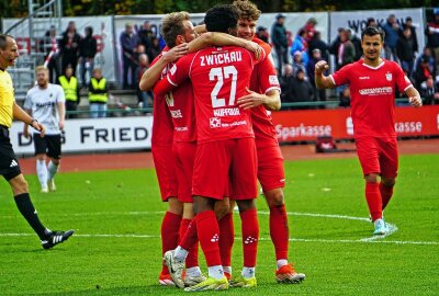 Sachsenpokal: CFC reist zum DSC, der FSV nach Glauchau! - Der FSV Zwickau hat bis dato noch keinen Sachsenpokaltitel erringen können. Nach Siegen gegen Striesen und Freital bekommen es die Schwäne nun mit VfB Empor Glauchau zu tun. Foto: Marcus Hengst