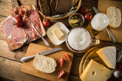 Scheibenweise Nährstoffe: Weshalb Brot so gesund ist - Wer abnehmen möchte, sollte beim Abendbrot besser auf einen gesunden Belag setzten.