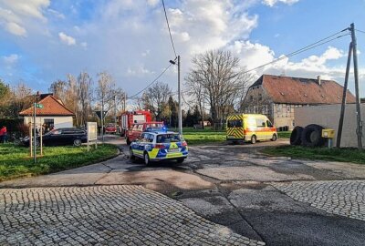 Scheunenbrand in Niedergoseln: Zwei Verletzte - Bei dem Brand wurden zwei Personen verletzt. Foto: LausitzNews