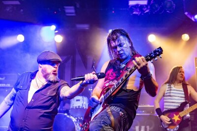 Schluss mit AC/DC: Ex-Gitarrist von Stinger gründet eigene Band und sucht Musiker - Chris Laut von Ohrenfeindt