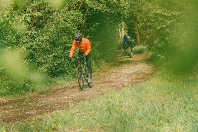 Schuften und Schottern: Workation mit dem Gravelbike - Das Radsportangebot in Oberbayern ist breit. Es wartet ein großes Radwegenetz in schöner Natur.