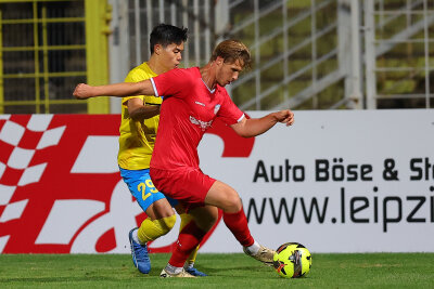 Schwäne verlieren nach Lucky-Last-Minute-Lokomotive-Punch! - Gegen den 1. FC Lokomotive Leipzig mussten sich die Schwäne mit 2:3 geschlagen geben. Foto: Picture Point/Gabor Krieg