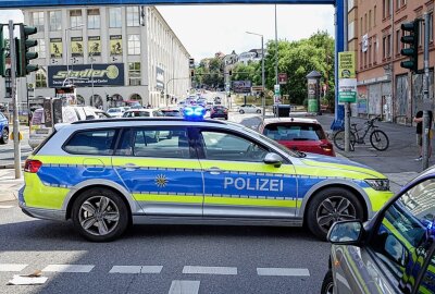 Schwer verletzter Fahrradfahrer: PKW erfasst Kind  in Chemnitz - Schwerer Unfall in Chemnitz. Foto: ChemPic